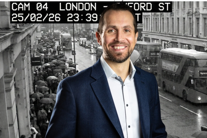 Neil Williams, Credas